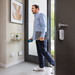 Smart Home: Bosch integriert und ver­kauft das Smart Lock von Yale