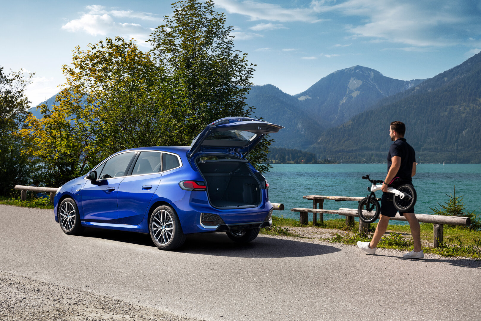 BMW 230e xDrive Active Tourer (2022)