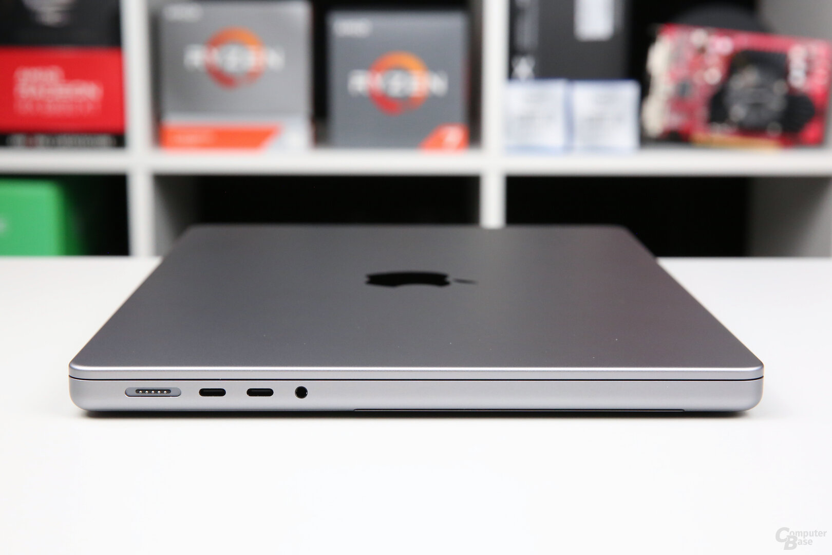 Erinnerungen an das PowerBook G4 Titanium werden wach