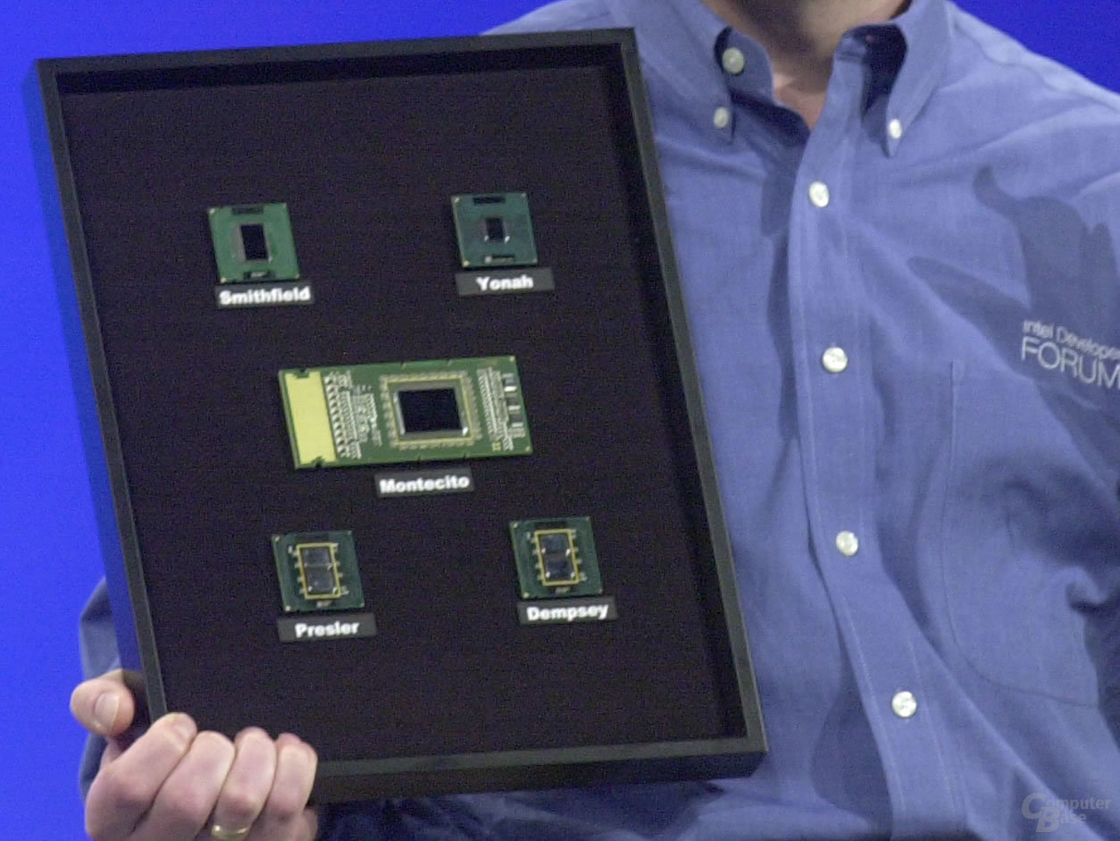 Pat Gelsinger präsentiert Dual-Core-Prozessoren