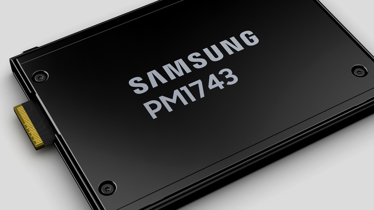 Samsung PM1743: PCIe-5.0-SSD mit 13 GB/s und 2,5 Mio. IOPS für Server