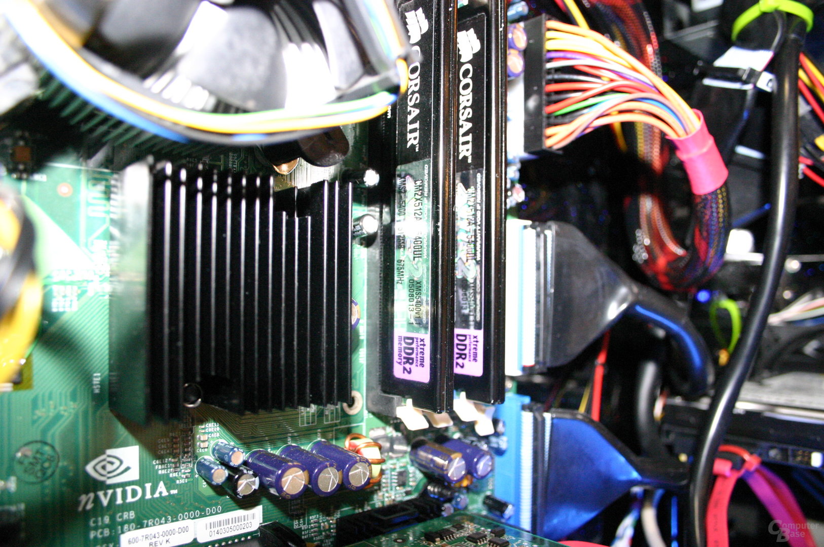 Corsair DDR2-Speicher für nForce4 Intel Edition