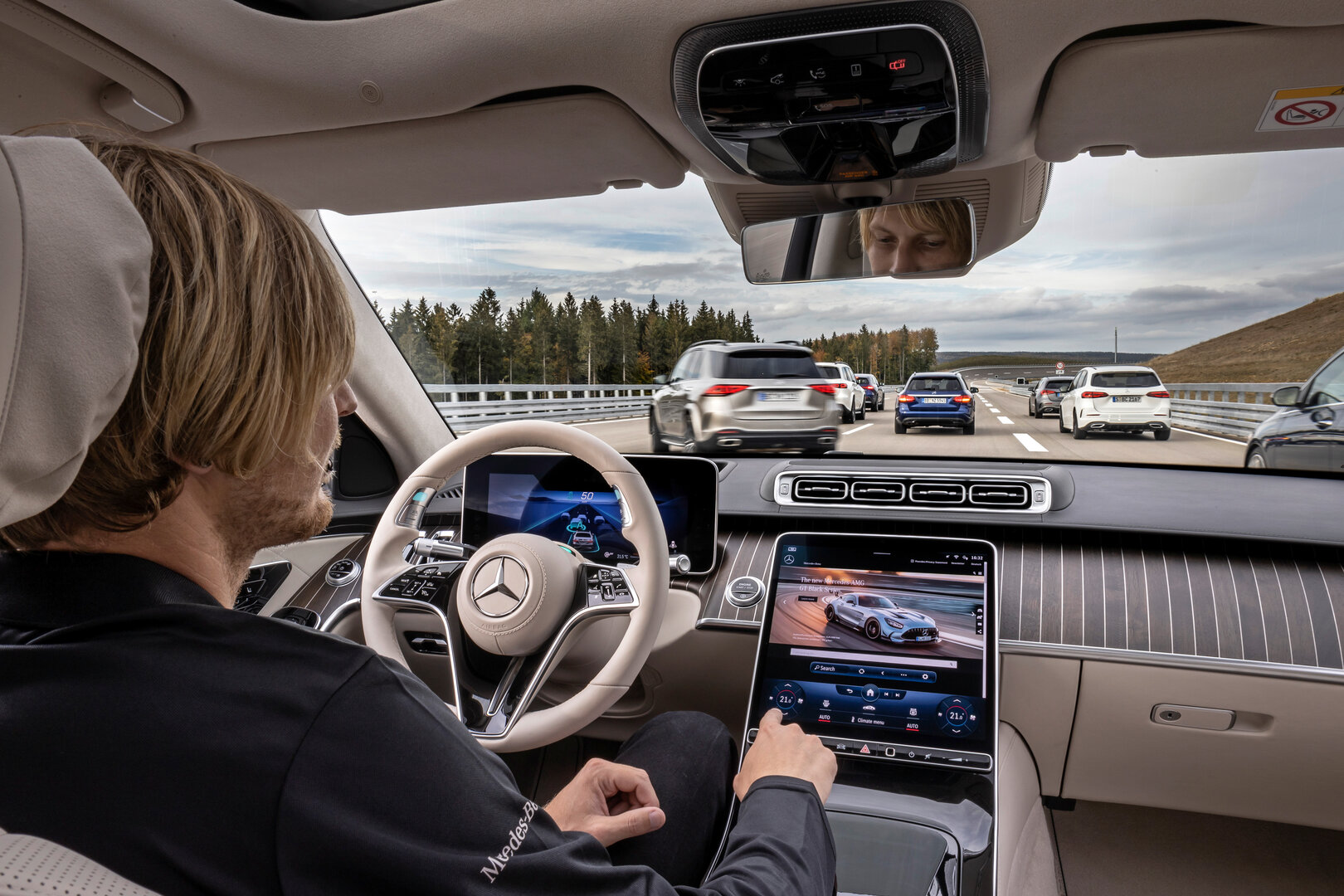 Drive Pilot im Einsatz auf der Autobahn