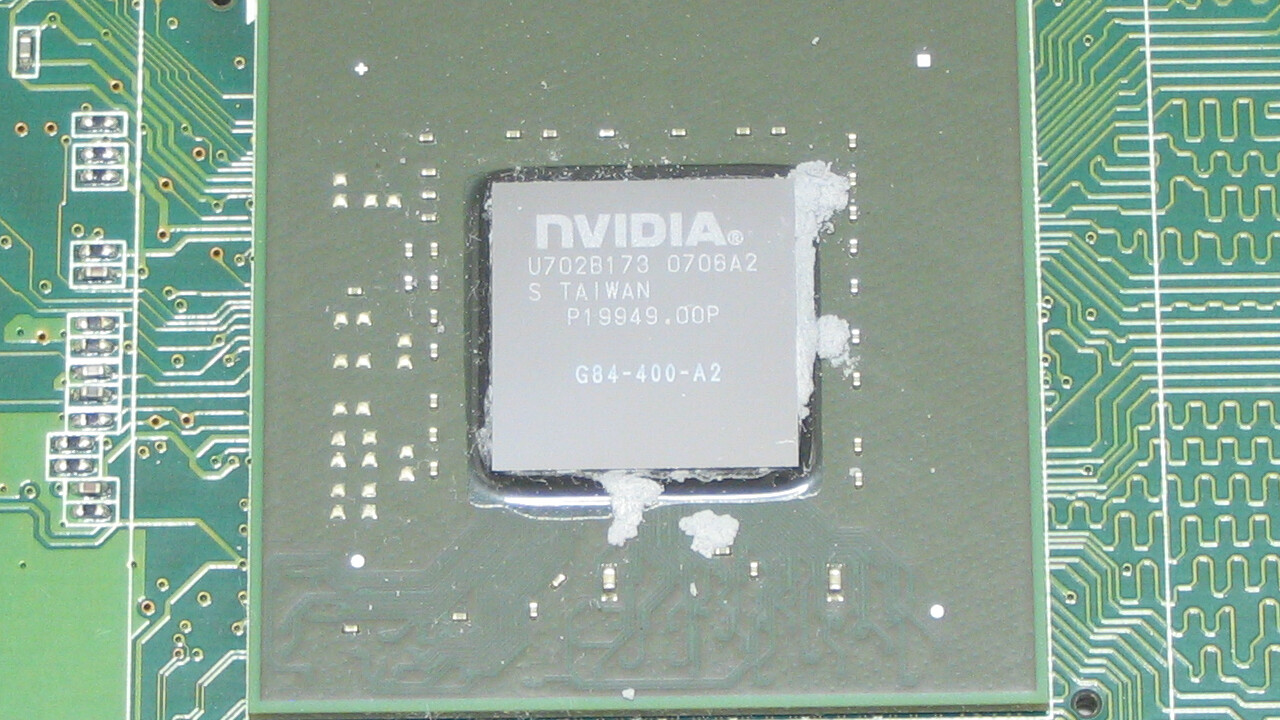 Im Test vor 15 Jahren: Die G84-GPU der GeForce 8600 GTS kam in 80 nm