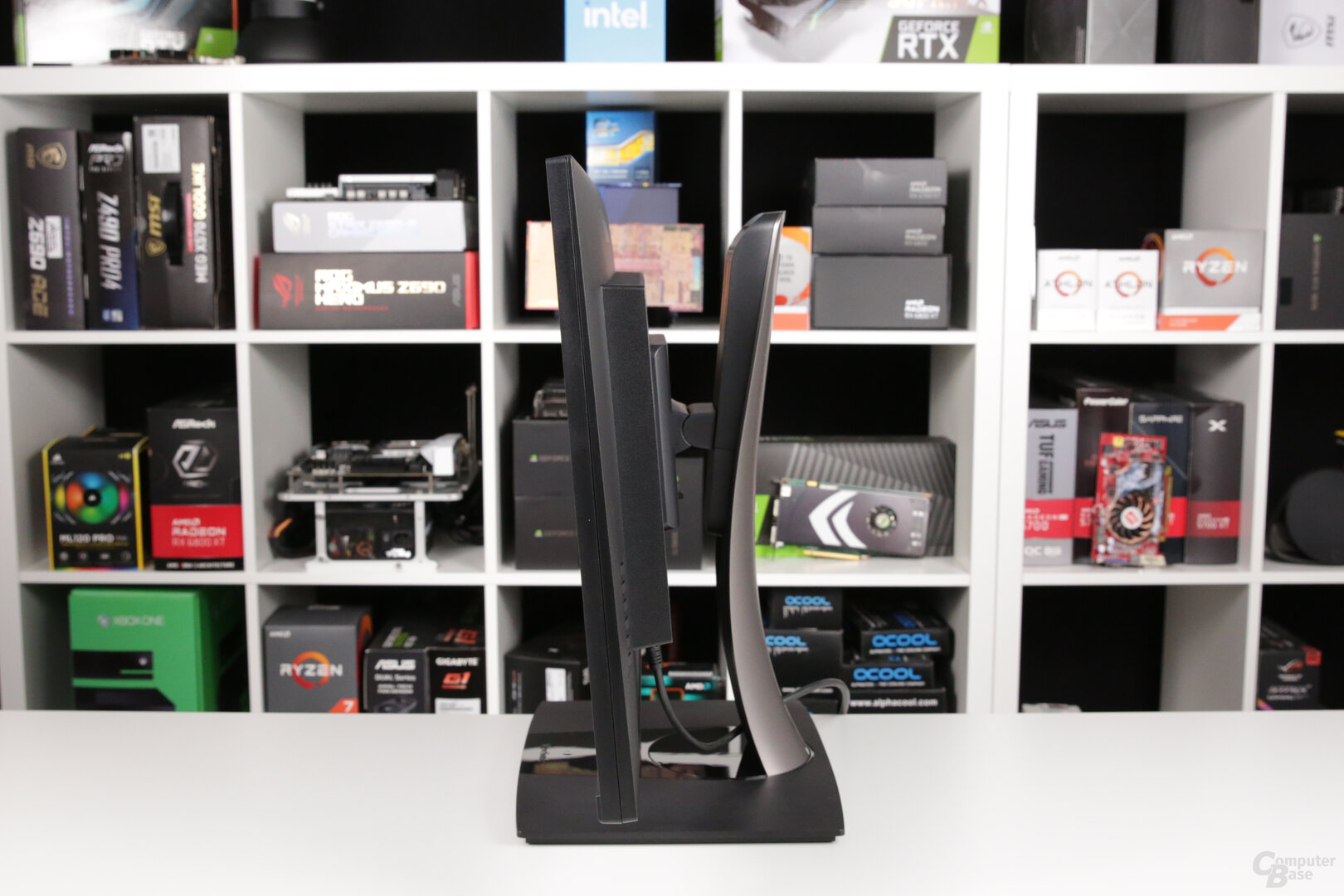 ViewSonic VP3256-4K: Neigbares Display