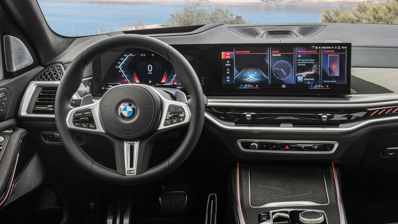 iDrive mit Curved Display: Neuer X7 erhält das BMW Operating System 8