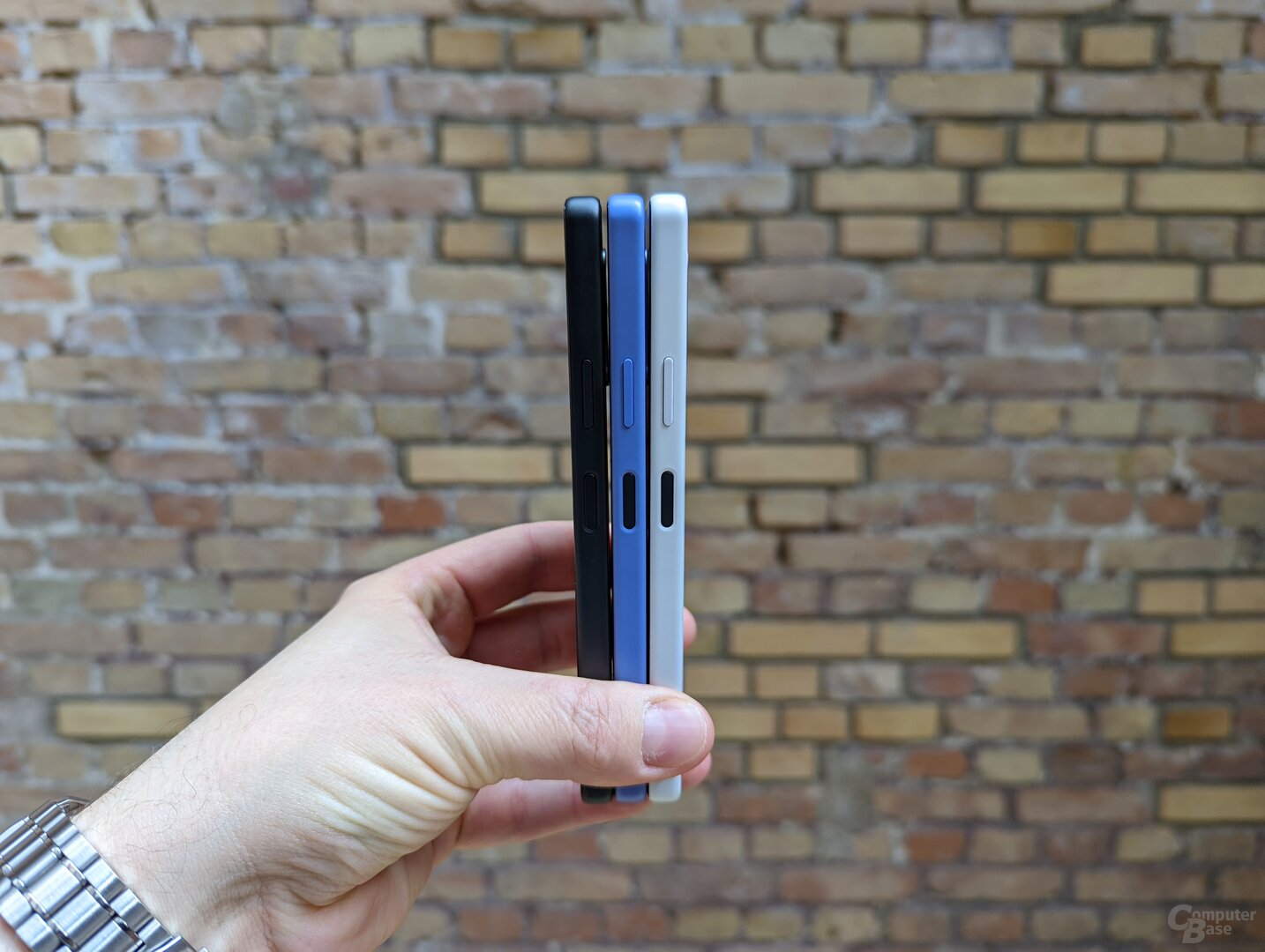 Sony Xperia 10 IV mit Fingerabdrucksensor im Rahmen