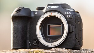 Canon EOS R7 & R10: Spiegelloser Einstieg in die APS-C-Klasse