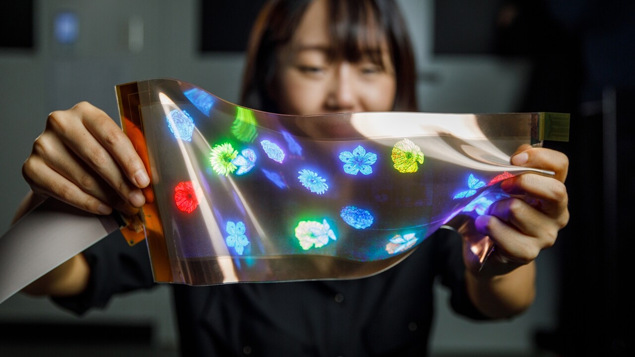 Stretchable Display: LG zeigt dehnbares Micro-LED-Panel
