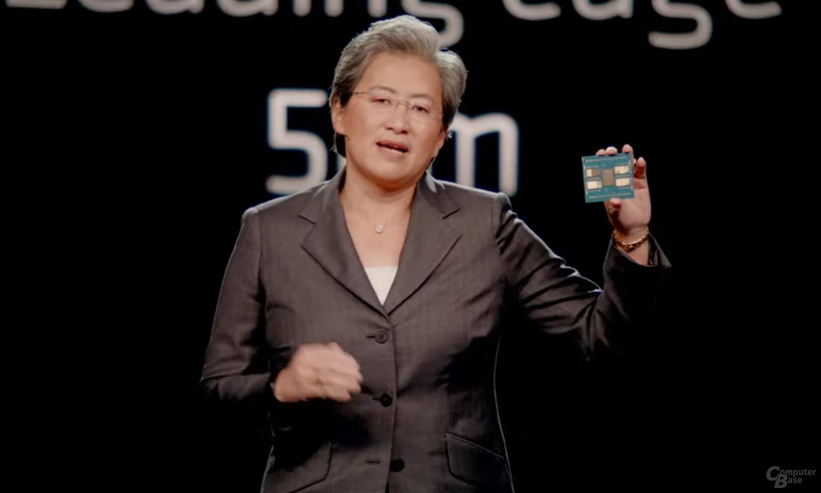 AMD präsentiert Epyc 9004 alias Genoa