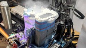 GeForce RTX 4090 HOF: Galax übertaktet Ada Lovelace auf über 3,8 GHz