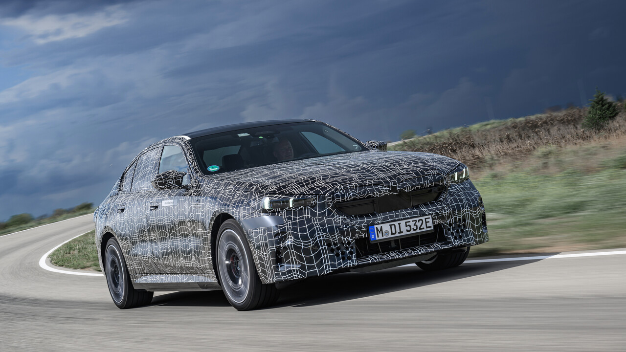 BMW i5: Freihändiges Fahren bis 130 km/h kommt nach Deutschland