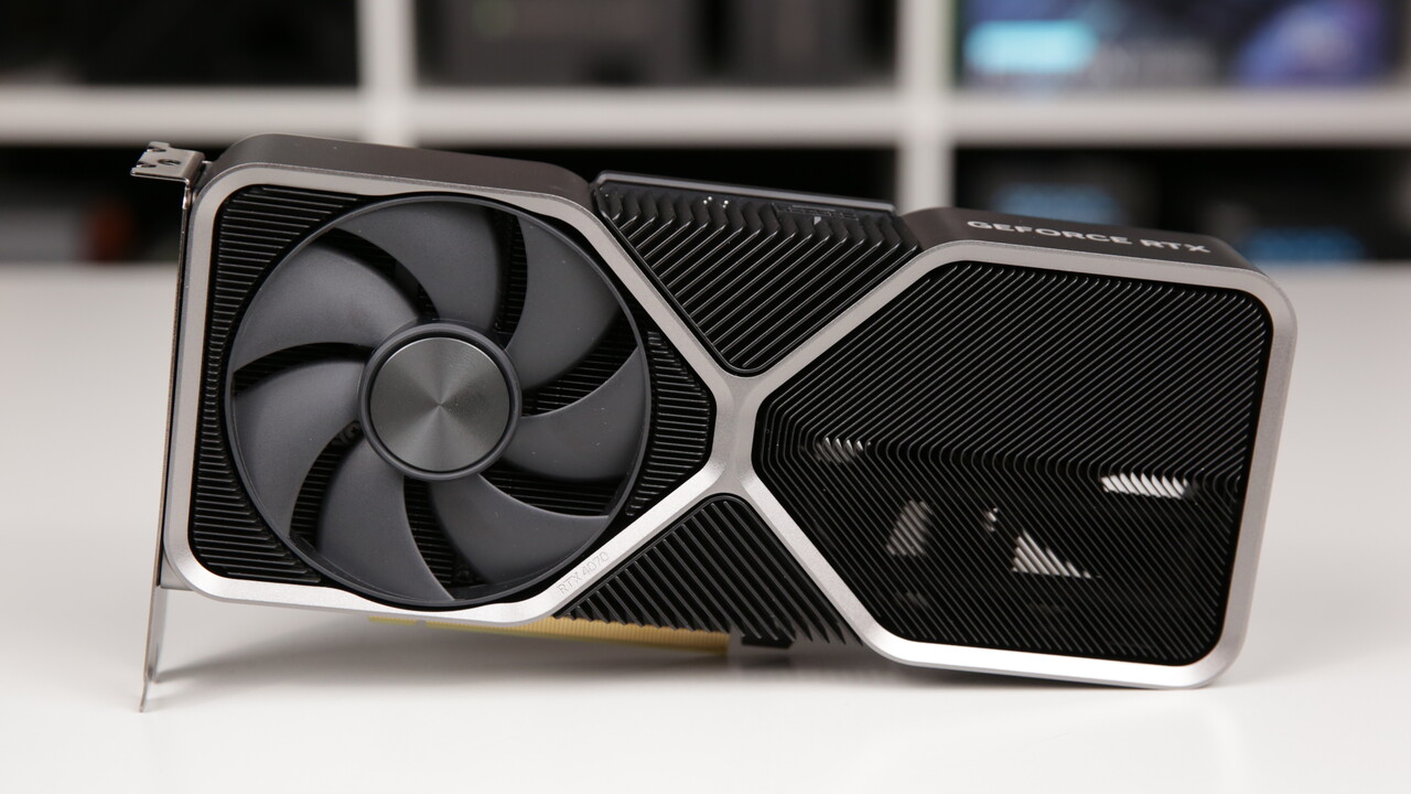 Grafikkarten-Gerüchte: Nvidia plane GeForce RTX 4070 mit größerer AD103-GPU
