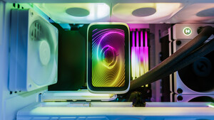 Tastatur, Kühler und Co.: Hyte Link nutzt Daisy Chain für ein großes RGB-Ökosystem