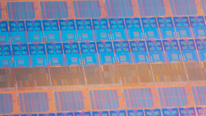Intel 4 mit PowerVia: Testchip mit Meteor-Lake-E-Kernen und neuer Stromversorgung