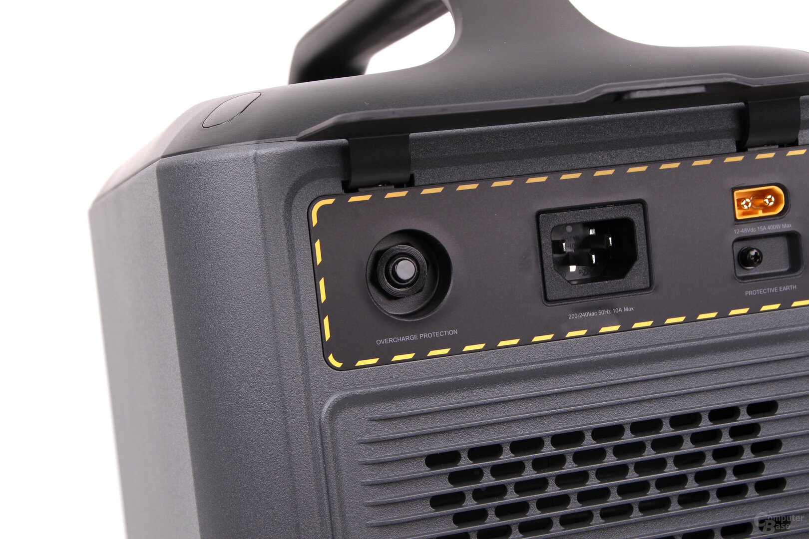 Ladeanschlüsse der Ugreen PowerRoam 1200