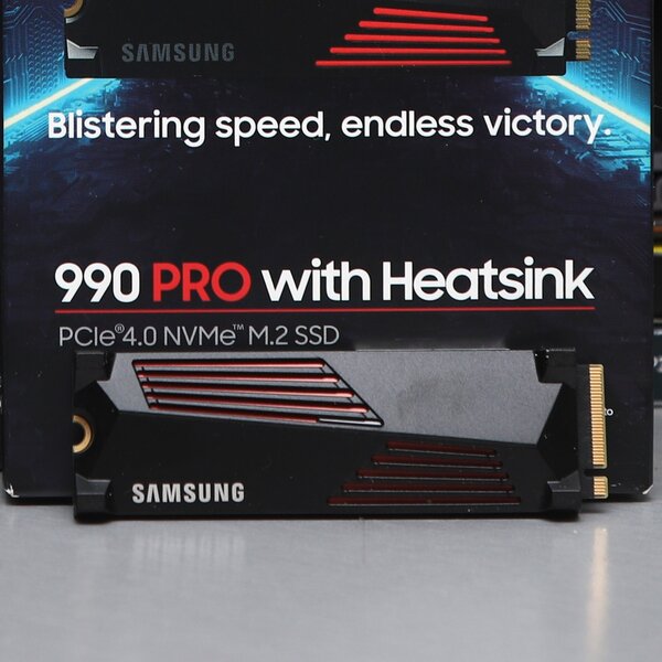 Samsung 990 pro with heatsink 2tb