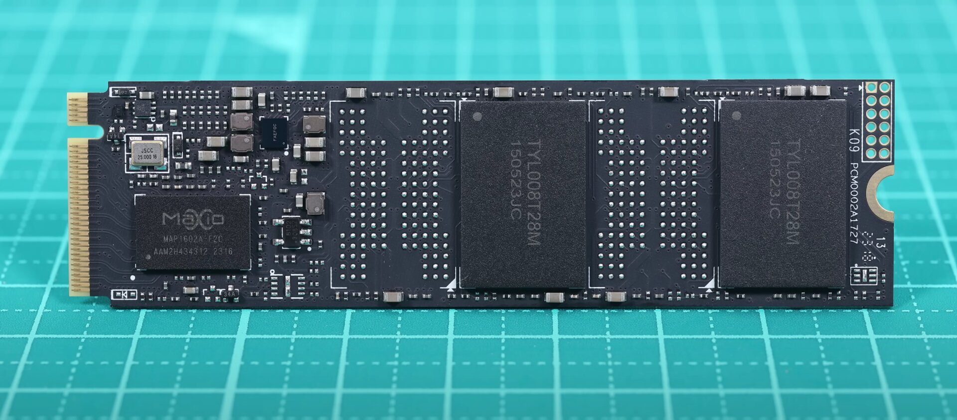 Lexar NM790: Chinesische High-End-SSD zu Kampfpreisen erhältlich -  ComputerBase