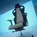 Gaming Chair mit Retro-Stoff: Recaro bezieht Gaming-Stuhl mit Porsches Karomuster