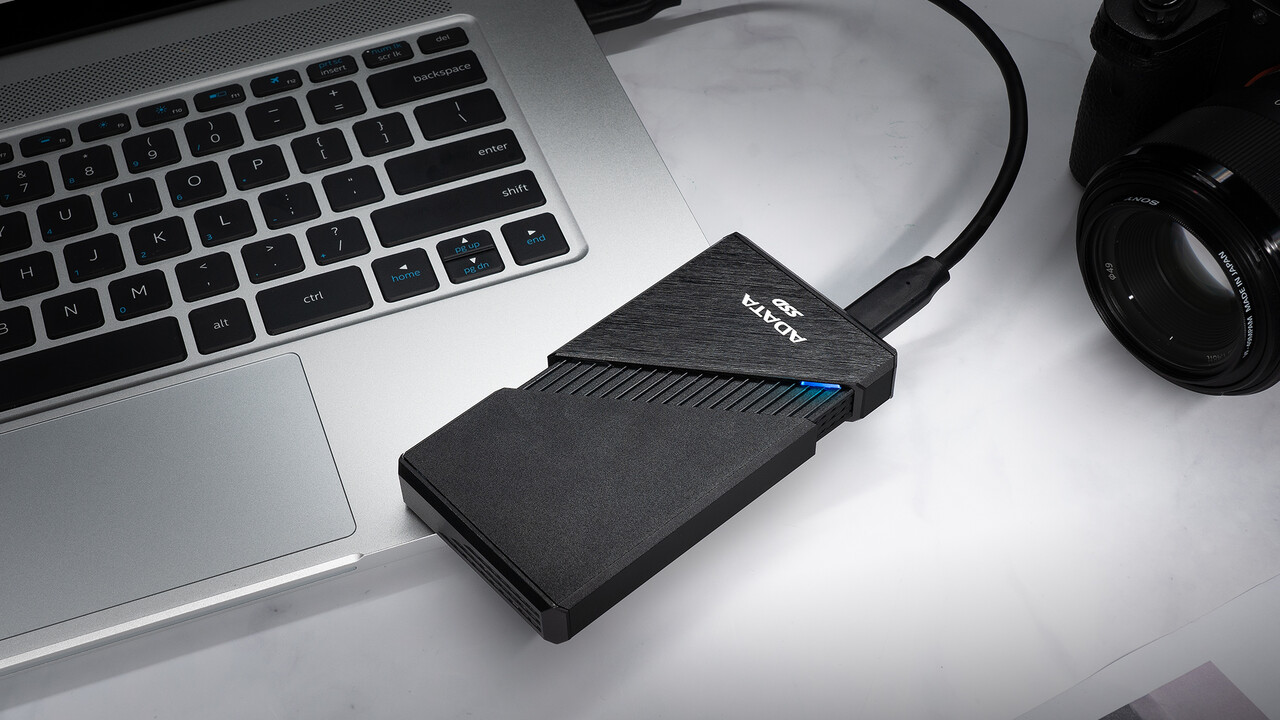 Bis zu 3.800 MB/s: Adatas pfeilschnelle USB4-SSD kommt endlich auf den Markt