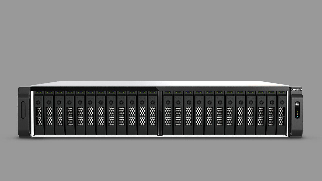 QNAP TS-h3077AFU: All-Flash-NAS für 30 SSDs setzt auf Ryzen 7000