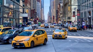 Robotaxis: New York City erlaubt Test­fahrten autonomer Fahrzeuge