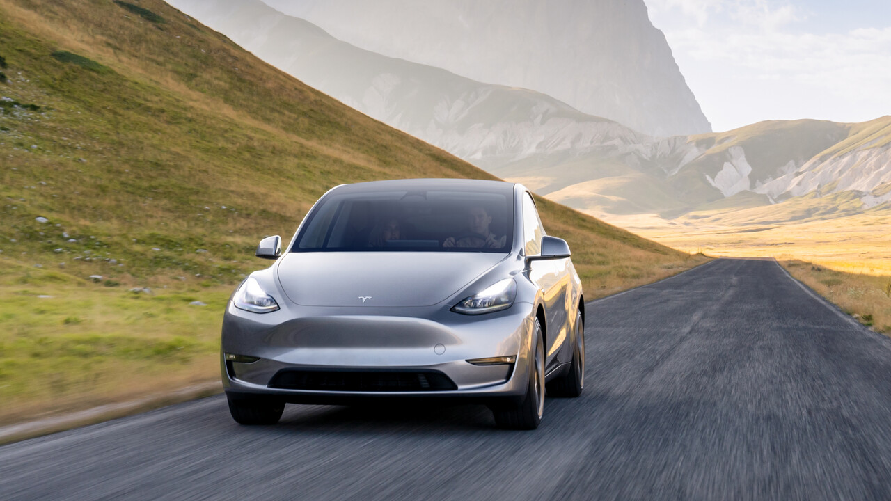 Tesla: la Model Y ora può percorrere fino a 600 km