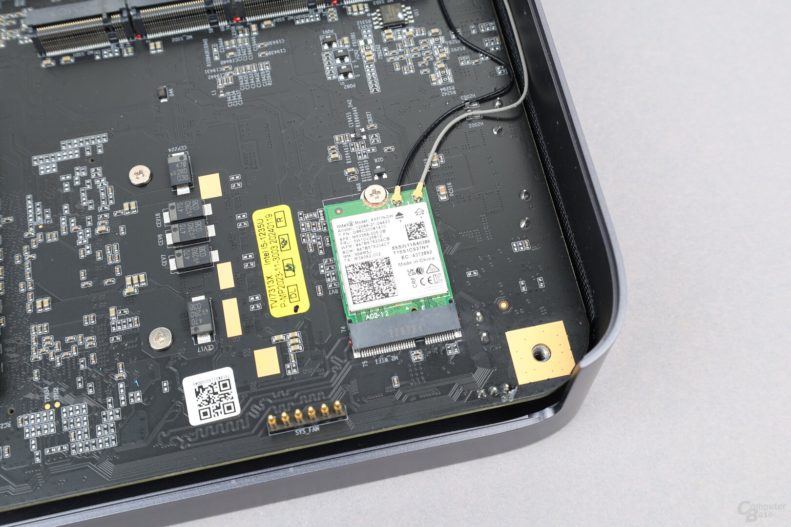 Ugreen DXP480T Plus: Intel-AX211-WLAN-Modul für Wi-Fi 6E