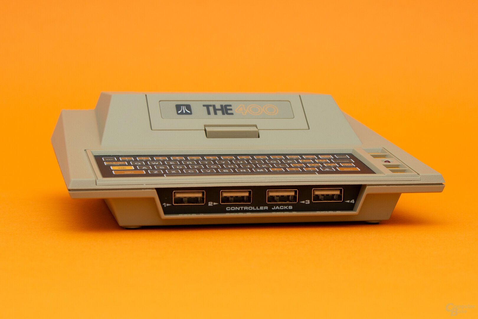 Der The400 Mini bietet vier Anschlüsse für Steuergeräte