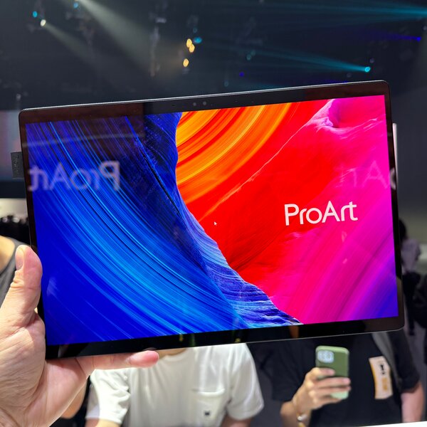 ASUS ProArt PX13 Ryzen AI Max 32GB 1TB Laptop
