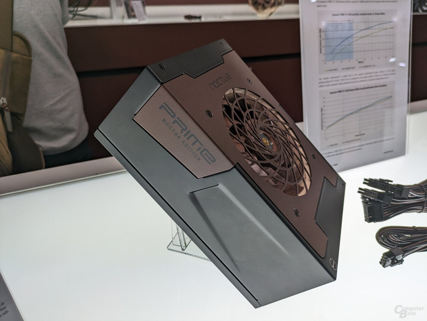 Das Seasonic Prime TX 1.600 W Noctua Edition