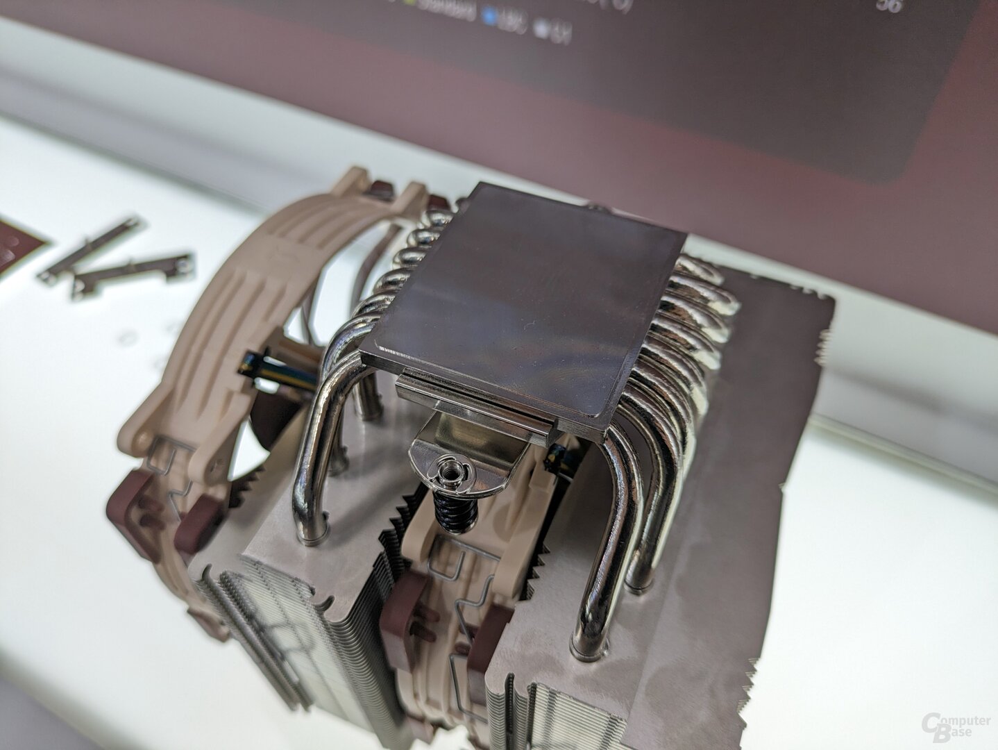 Der neue Noctua NH-D15 G2 auf der Computex in Taipeh