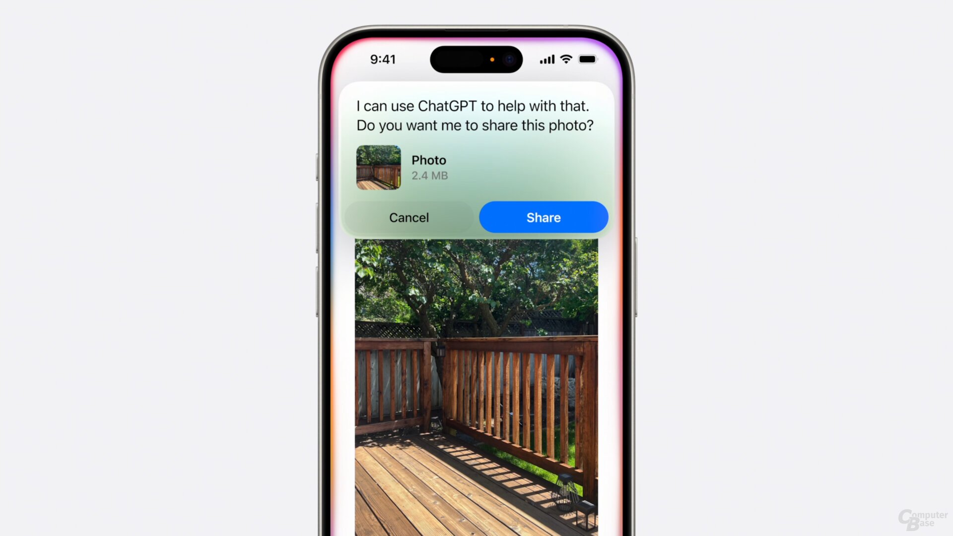 Auf Wunsch werden Anfragen, die Siri nicht beantworten kann, an ChatGPT weitergereicht statt vormals zur Google-Suche