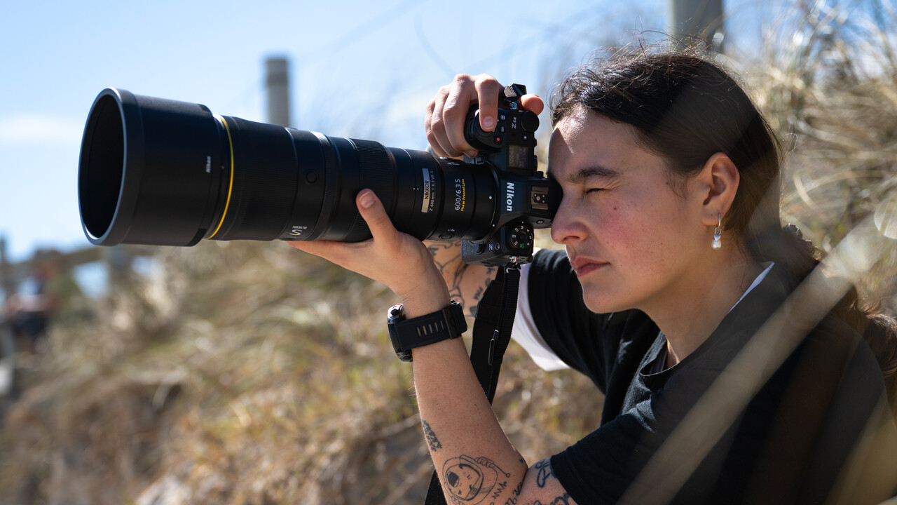 Nikon Z6 III: DSLM bietet neuartigen gestapelten Bildsensor ab 3.000 Euro