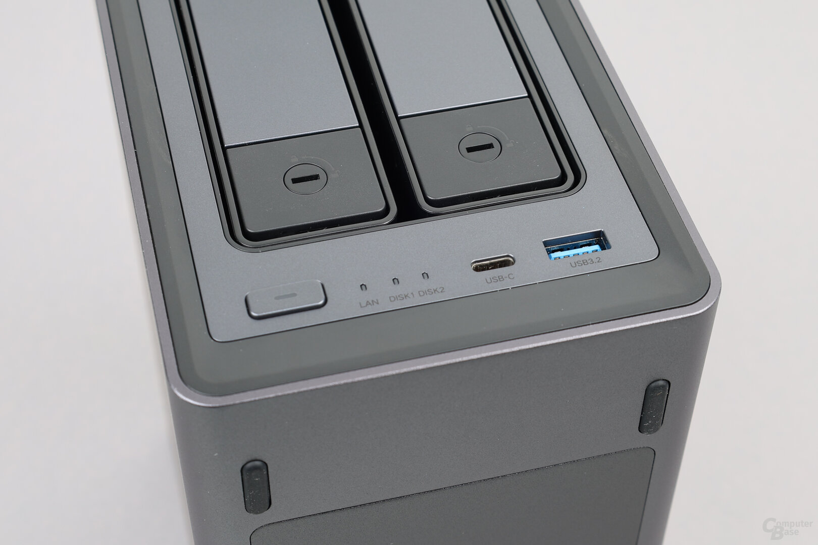 Ugreen DXP2800 NAS im Test SSDCache, Lautstärke, Leistungsaufnahme