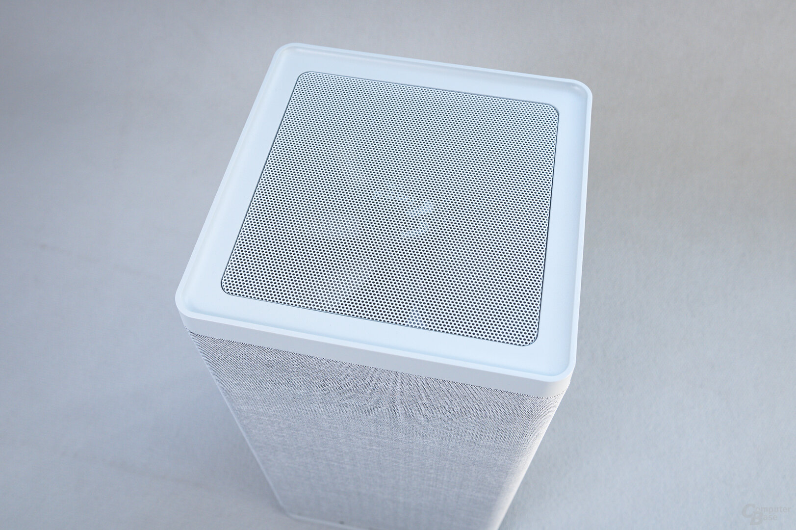Fractal Design Mood im Test: Mesh-Gitter im Deckel