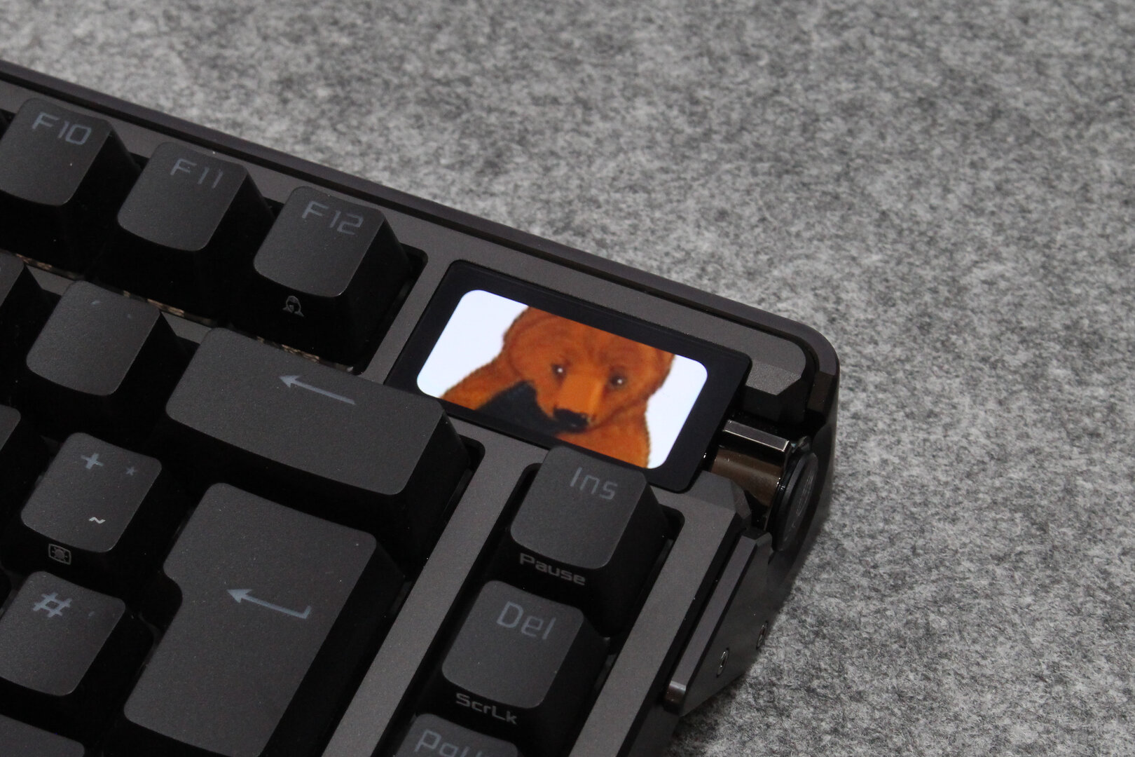 Das Display ist schon und teils nützlich