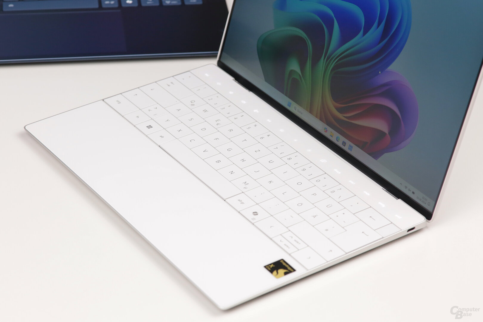 Zero-Lattice-Tastatur sieht gut aus, unterliegt aber in der Praxis