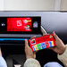 Spiele im Auto: BMW und Mattel bringen Uno auf das Infotainmentsystem