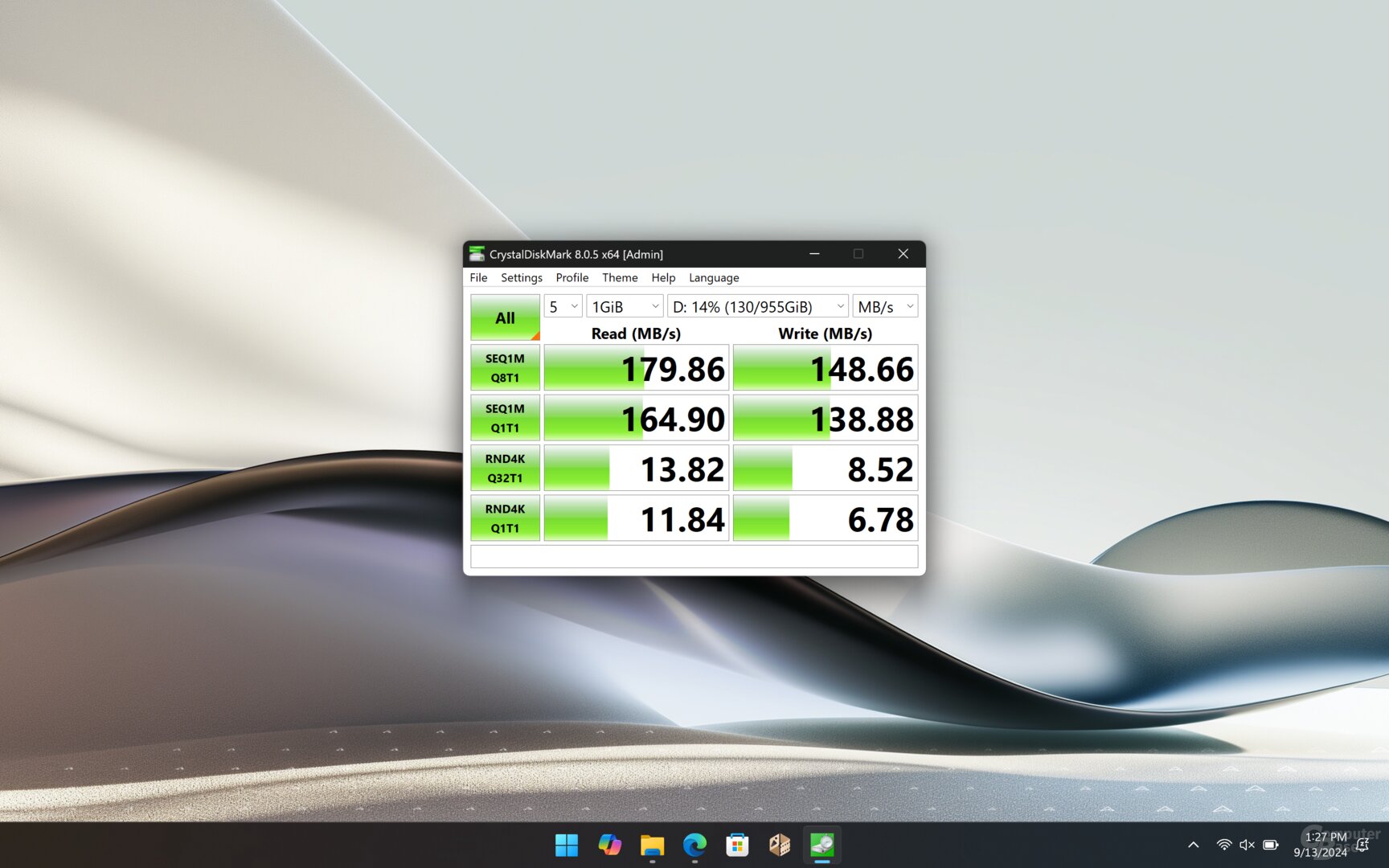 Über den USB-Adapter sind im Notebook die versprochenen, ja sogar höhere Transferraten drin