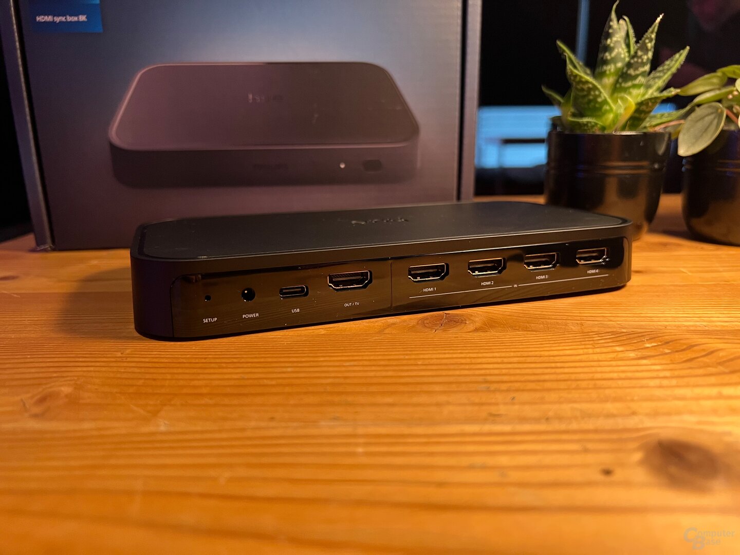 Philips Hue Play HDMI Sync Box 8K mit HDMI 2.1 unterstützt 120 und 144 Hz ComputerBase