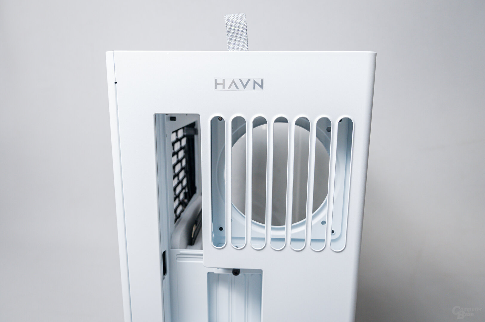 HAVN HS 420 VGPU im Test: Unterer Hecklüfter mit Gitter