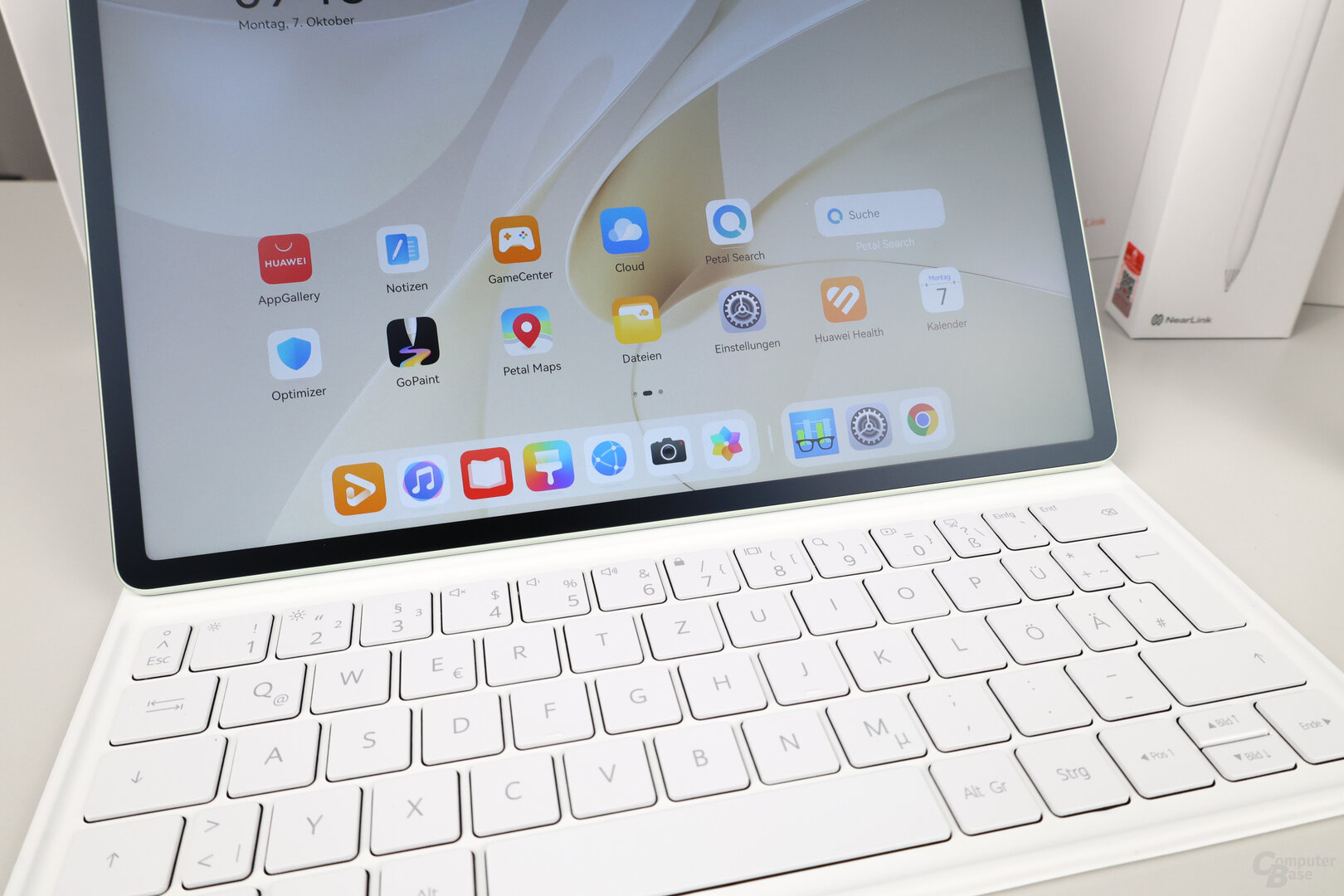 Huawei MatePad 12 X: Vordere Kerbe für flacheres Tablet