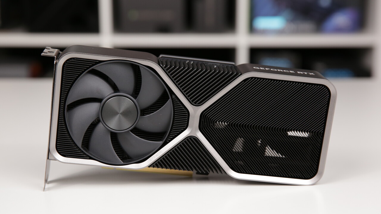 Gaming-Blackwell: Nvidia plant angeblich schon zum Start mit einer RTX 5070 Ti