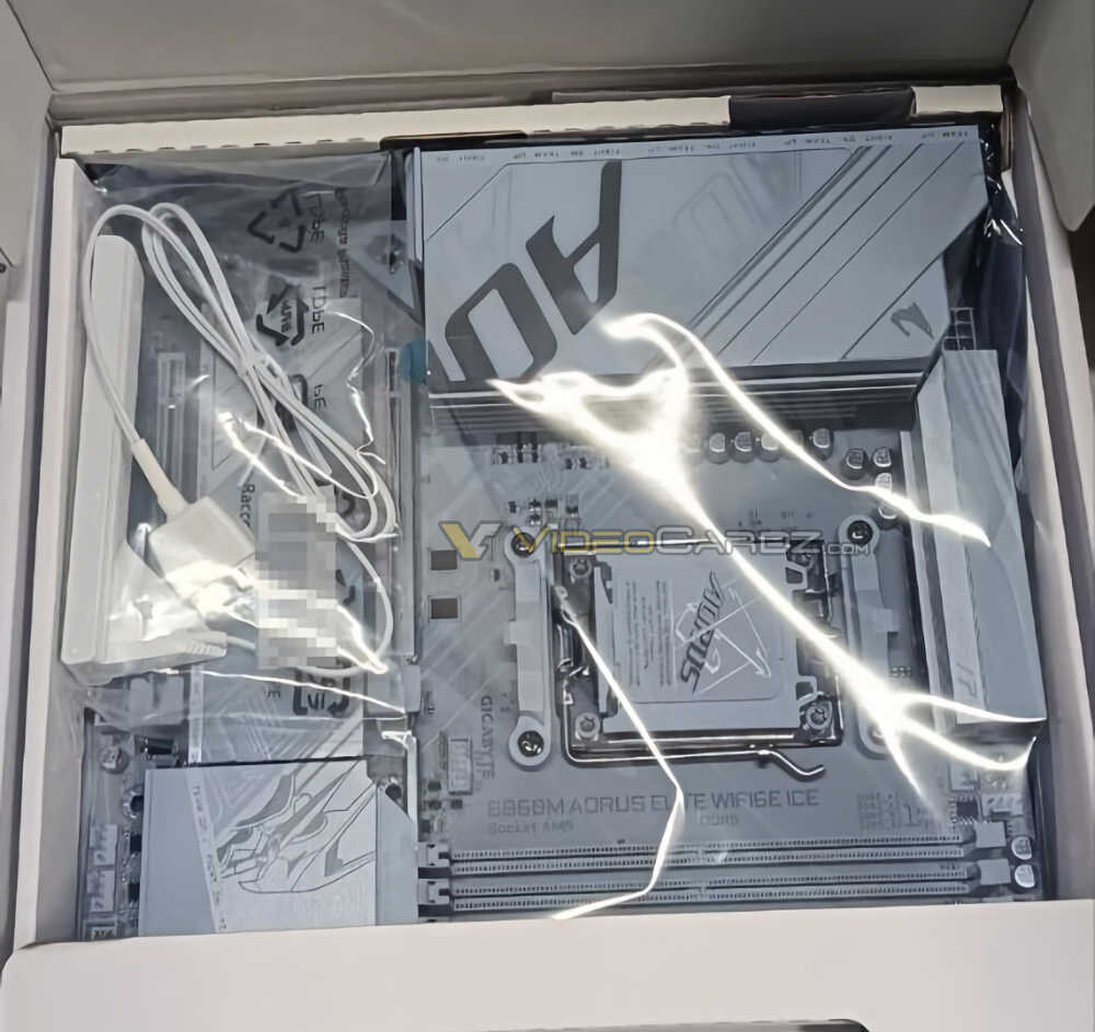 Gigabyte Aorus B850M Elite Ice