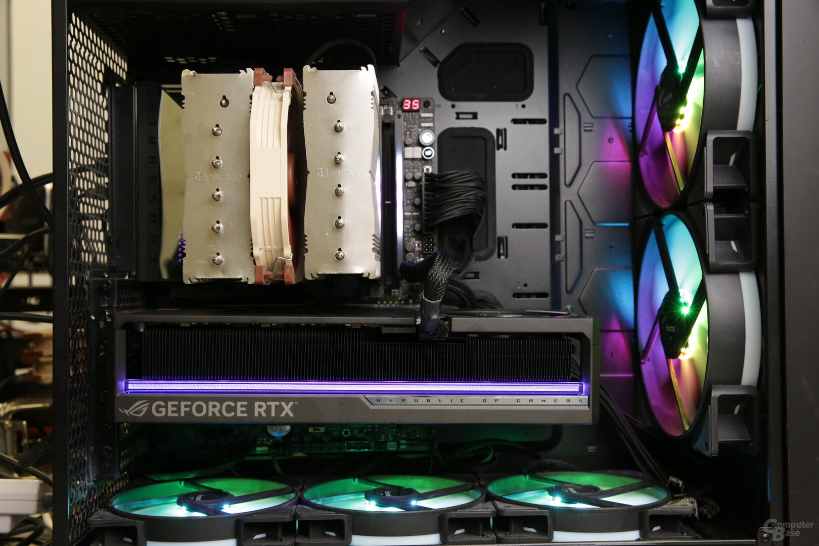 Asus GeForce RTX 5090 ROG Astral im Fractal Design Torrent