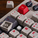 8BitDo NES-Design: Mechanische Retro-Tastaturen bekommen deutsches Layout