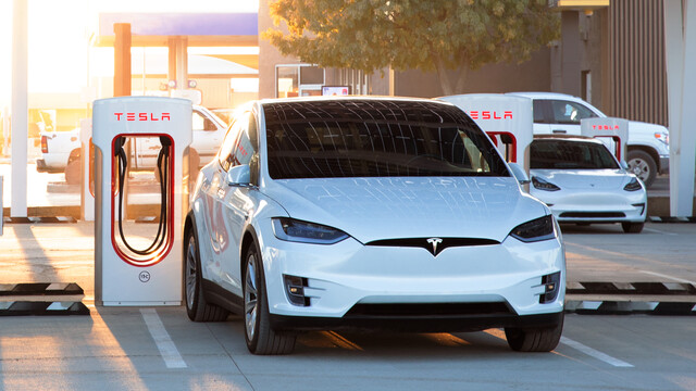 Supercharger kostenlos: Tesla Model S und X kosten jetzt 18.000 Euro mehr