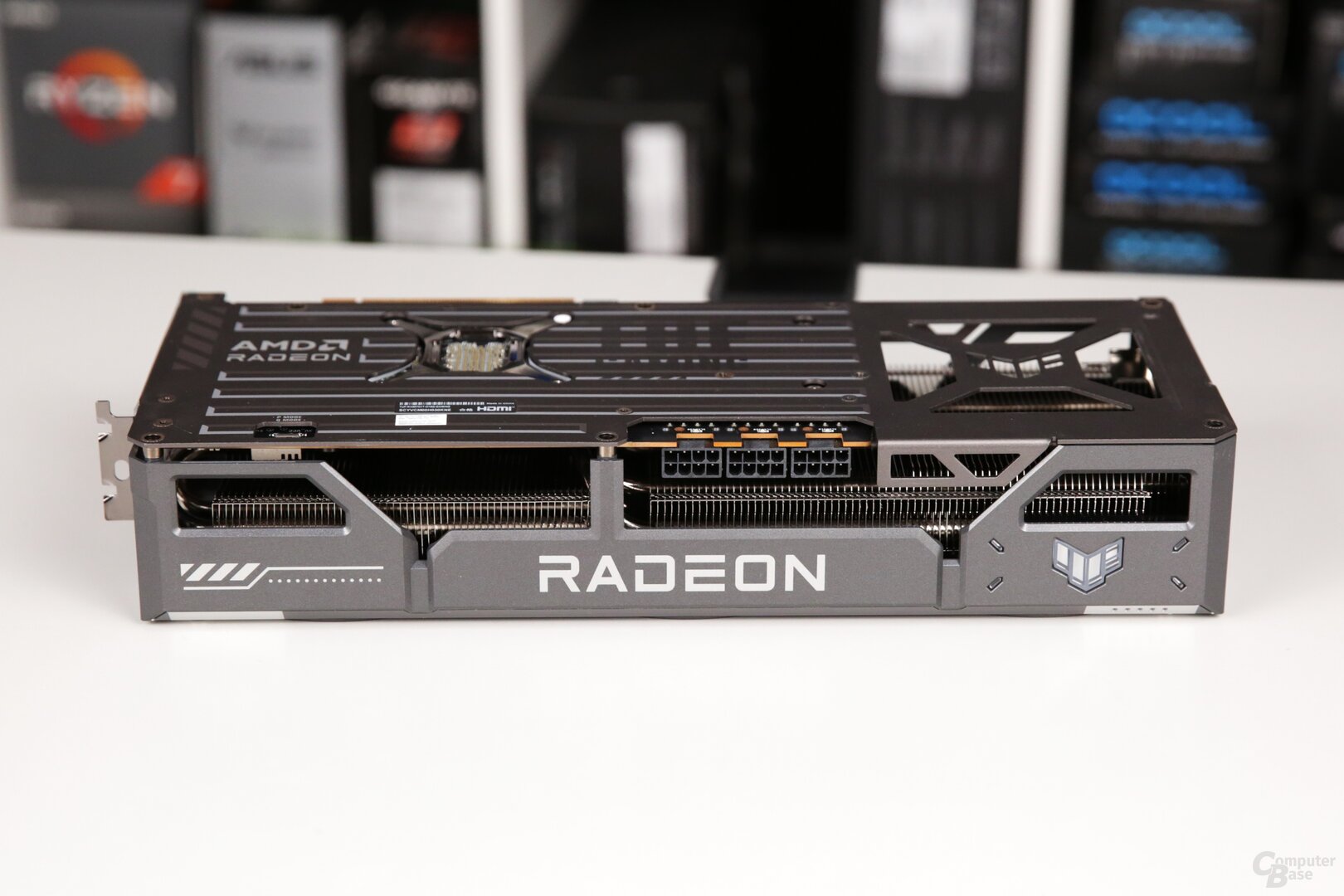 Die Asus Radeon RX 9070 XT TUF Gaming OC im Test