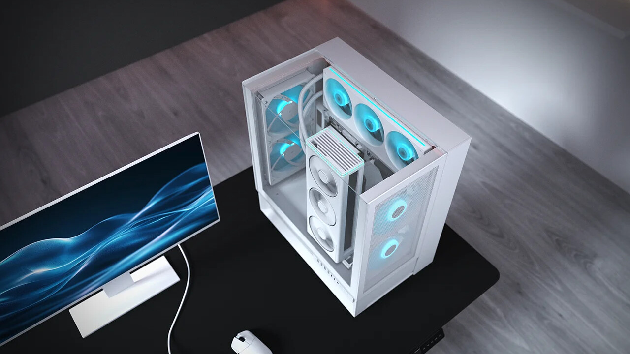 Cougar OmnyX: Hier steht die Grafikkarte senkrecht im Gehäuse